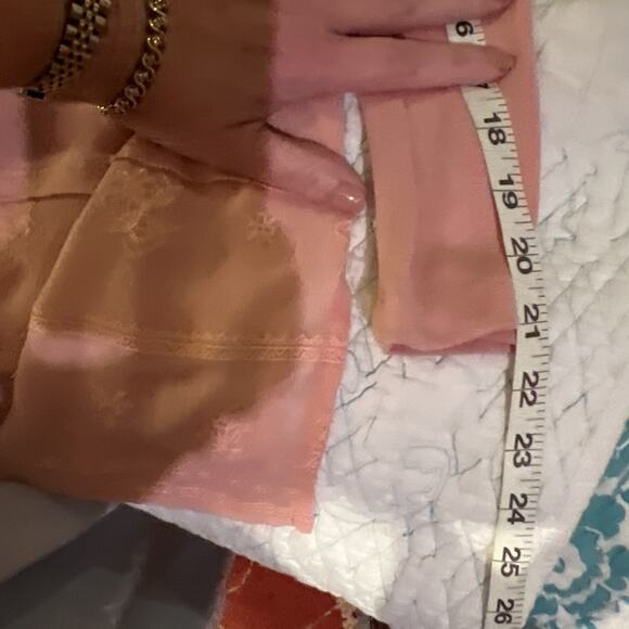 Ladies Cloud Chaser Pink Knit Top Lace Hemline Size XL - Picture 7 of 7